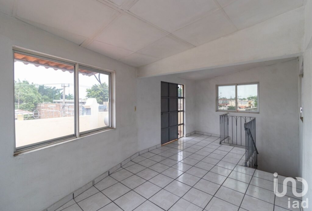 SE VENDE LOCAL COMERCIAL EN TECOMAN, COLIMA, MEXICO