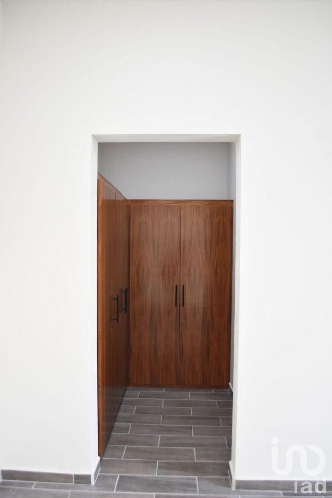 Casa en Centenario, LA PAZ B.C.S., amplia y acabado de lujo