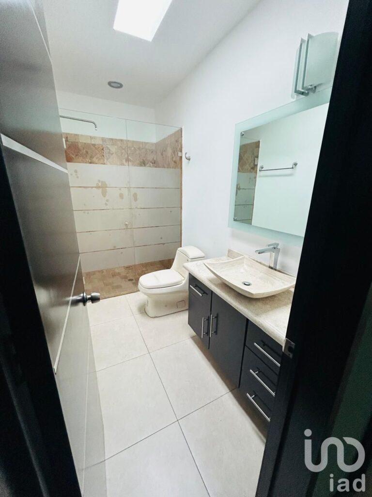 Preciosa casa en venta fraccionamiento privado