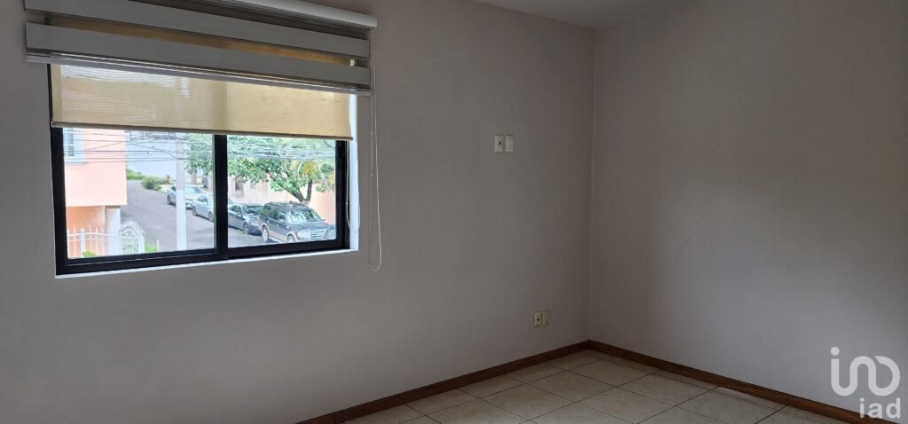 Consultorios - Oficinas en Renta, Col. Las Águilas