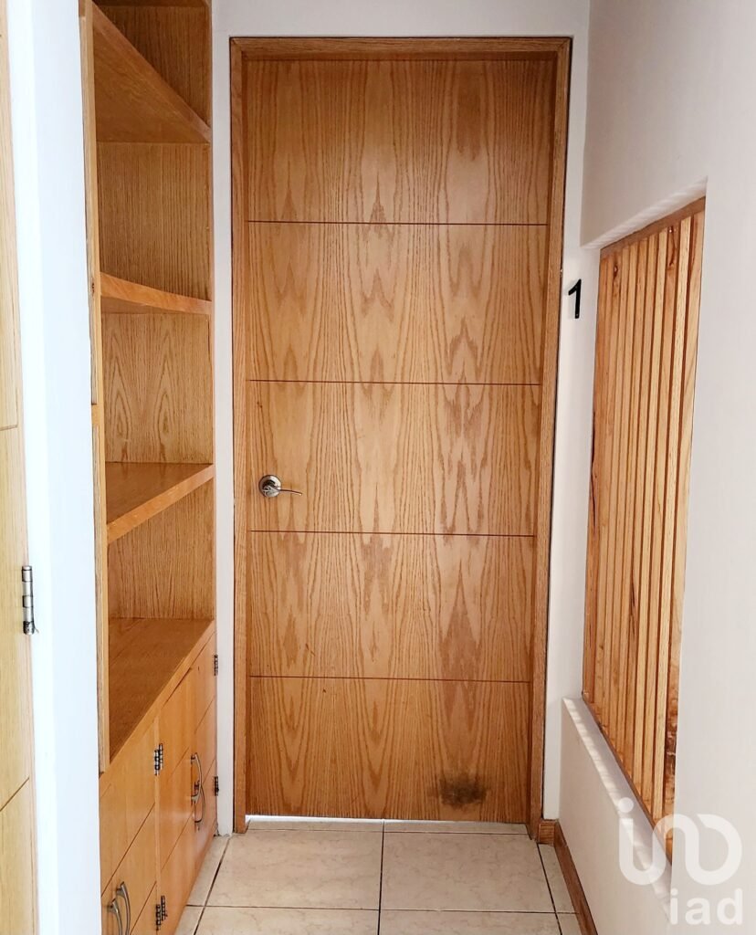 Consultorios - Oficinas en Renta, Col. Las Águilas