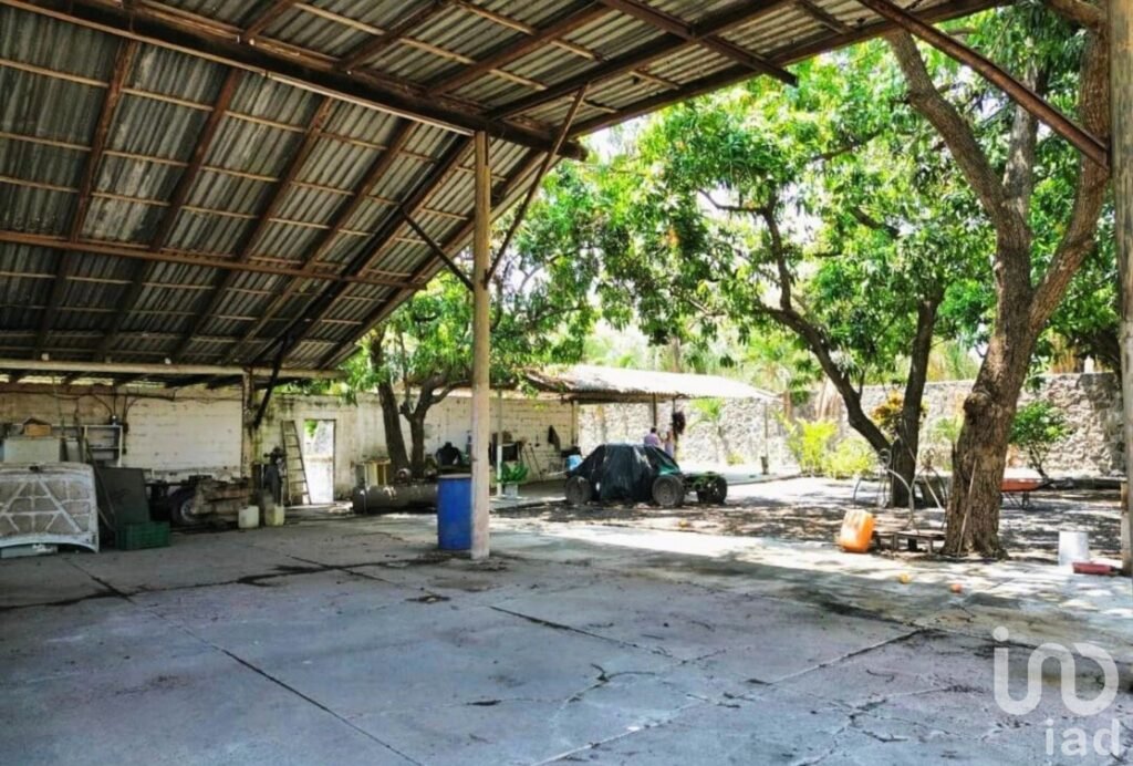 SE VENDE TERRENO SOBRE CARRETERA GDL-MZLLO, EN LA CIUDAD DE COLIMA, MEXICO
