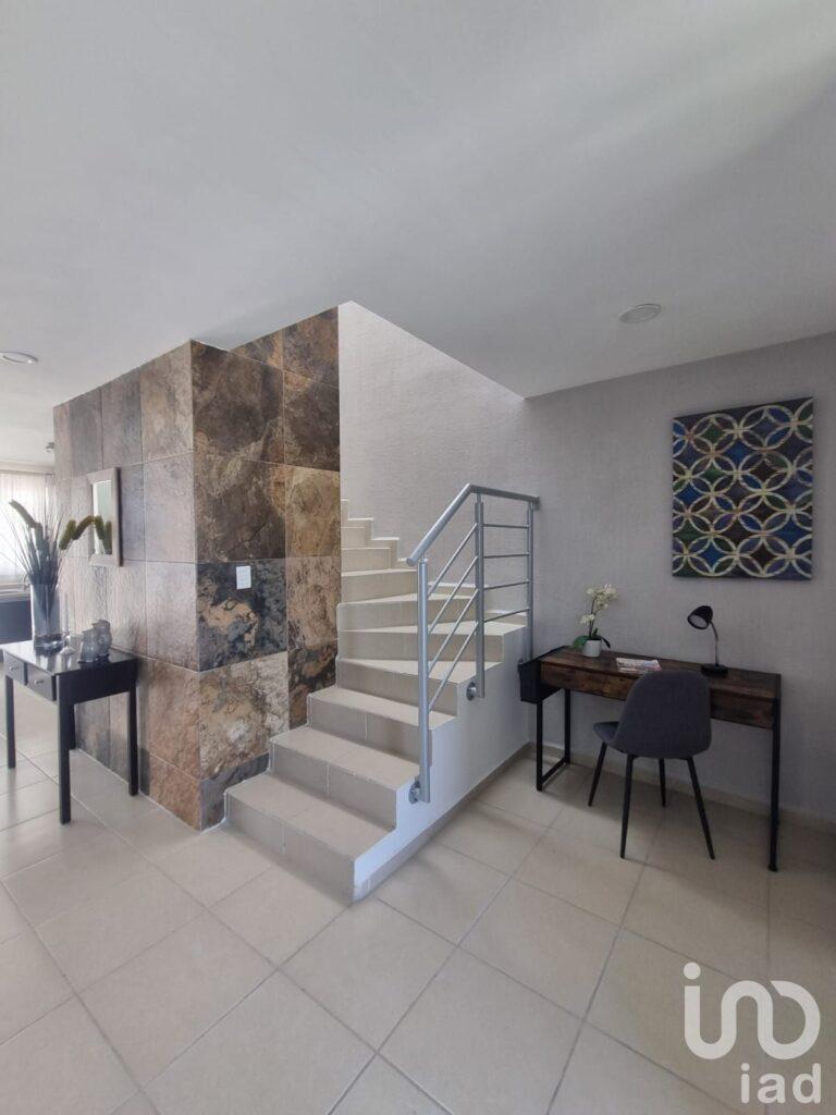 Casa 3 rec Terra Residencial Celaya, alberca, junto Colegio Rosenblueth, $1.8M