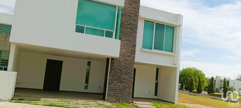 VENTA DE CASA EN PORTA MAGGIORE CLUB RESIDENCIAL, CELAYA, GTO.