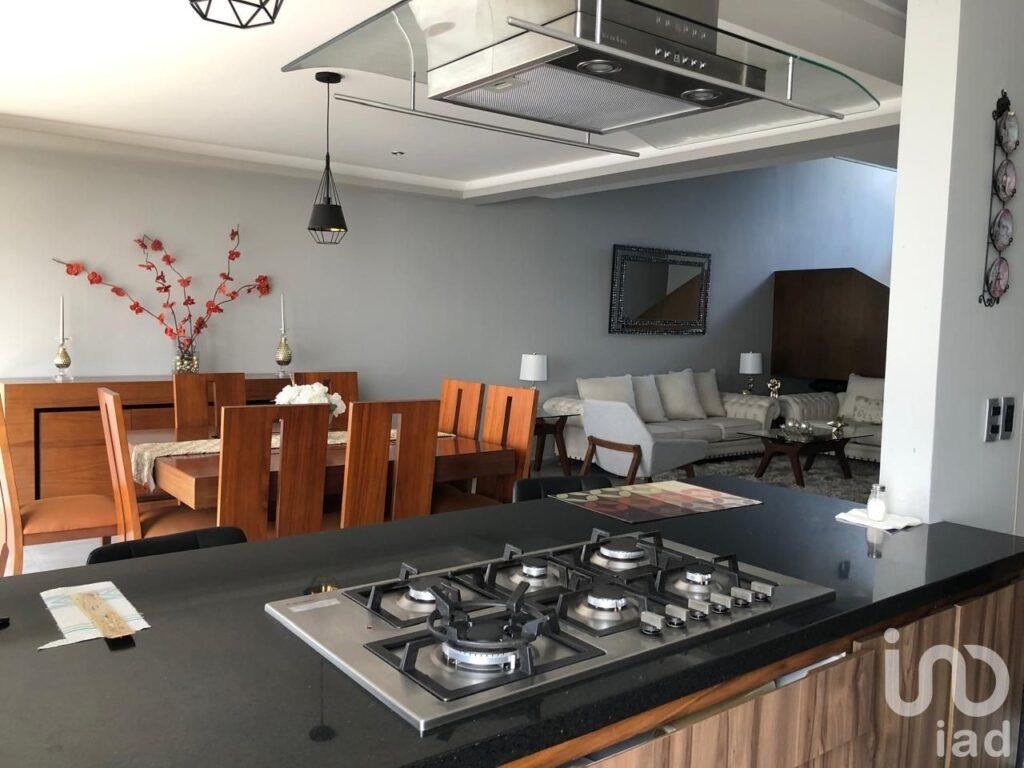 Casa en venta Lomas de Angelópolis, Parque Coahuila (Esquina), San Andres Cholula, Puebla.