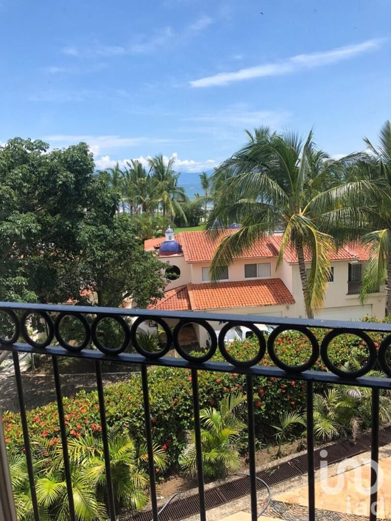 Casa en Renta en la Cruz de Huanacaxtle Bahia de Banderas frente al mar
