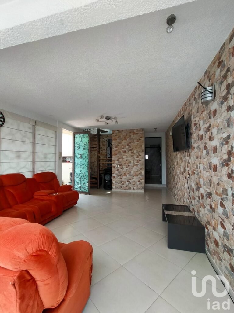 Bonita Casa en Venta en San Bernabé