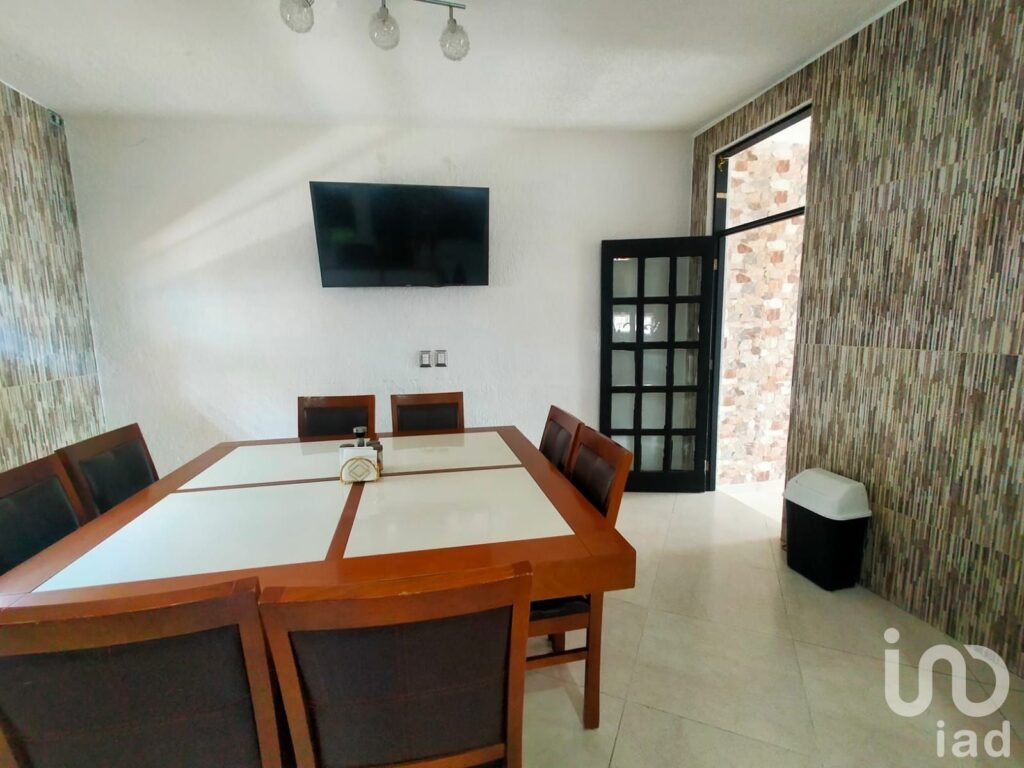 Bonita Casa en Venta en San Bernabé