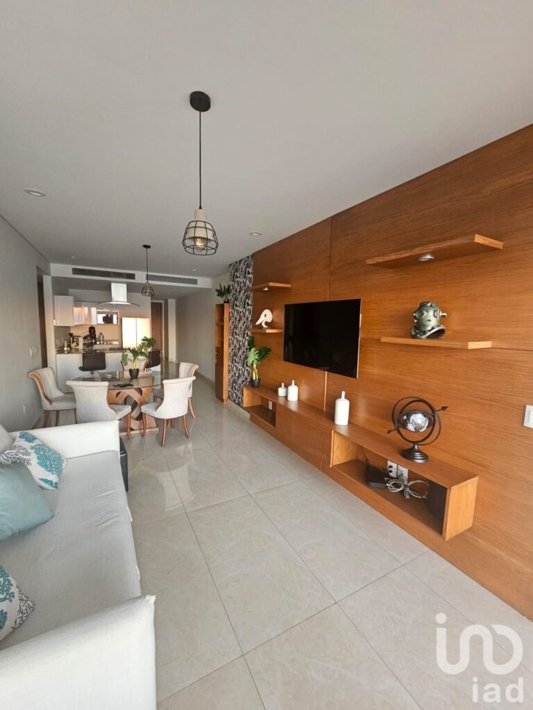 Departamento en Venta en Zona Dorada Mazatlán | Vista al Mar en Camino al Mar, Av. Camarón Sábalo