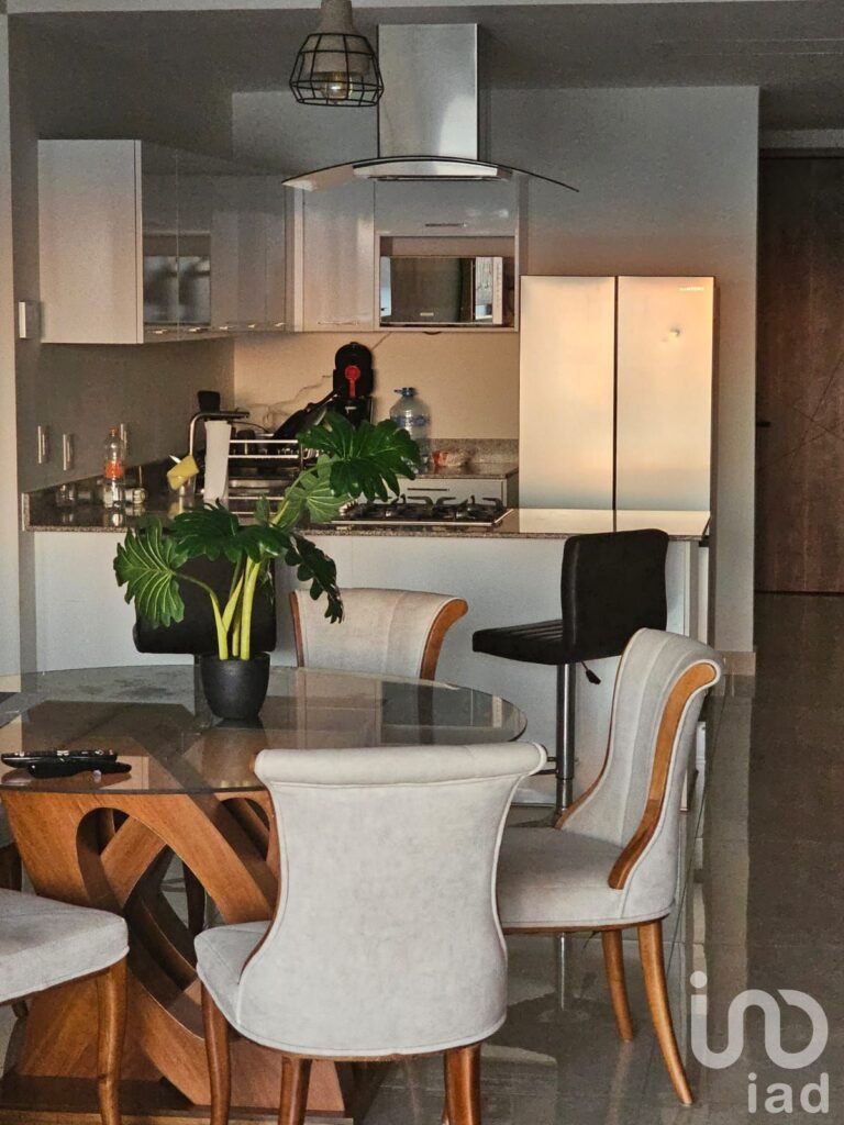 Departamento en Venta en Zona Dorada Mazatlán | Vista al Mar en Camino al Mar, Av. Camarón Sábalo