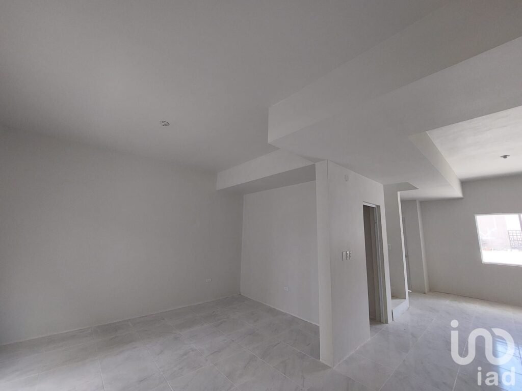 Casa venta Modelo Roma, Col. Valle Diamente, Juarez