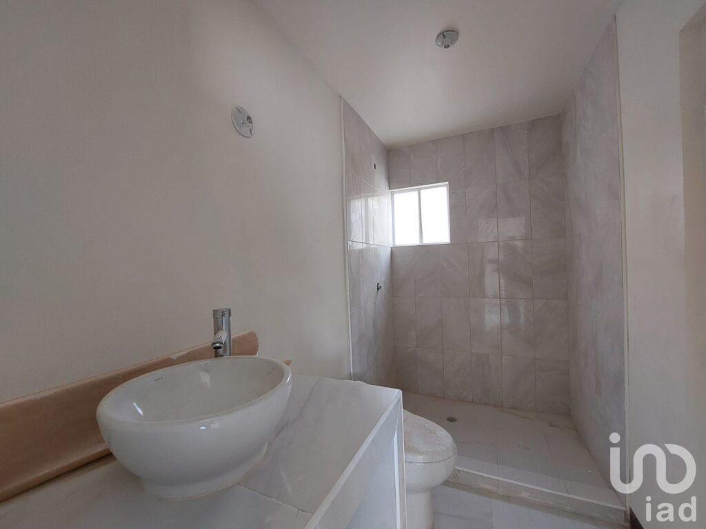 Casa venta Modelo Napoles