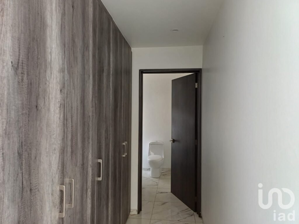 Venta de casa en Lucianna Residencial Metepec Danf 532143 no es ultimo precio.