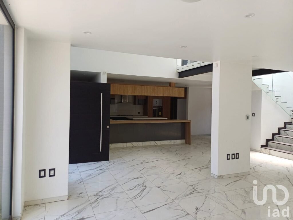 Venta de casa en Lucianna Residencial Metepec Danf 532143 no es ultimo precio.