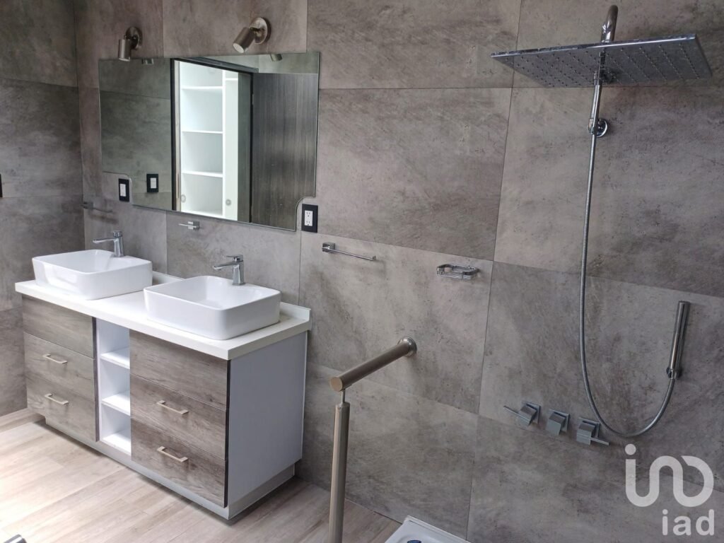 Venta de casa en Lucianna Residencial Metepec Danf 532143 no es ultimo precio.