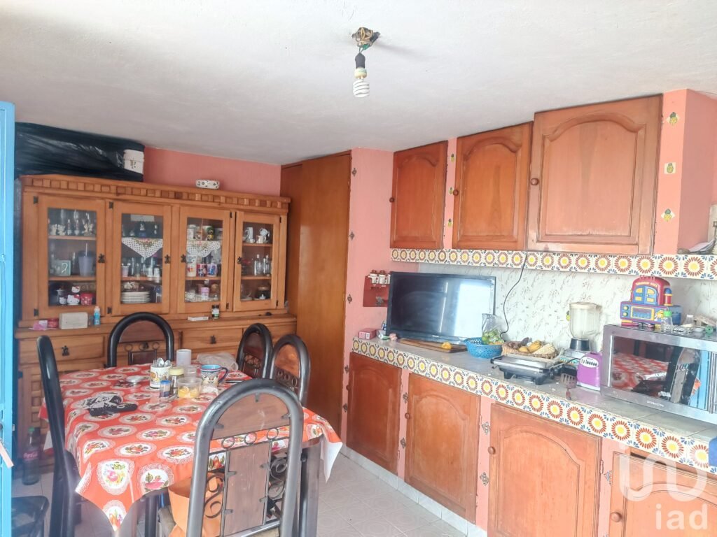 Se Vende Casa en calle Olmos, Bosques de Padierna, Alcaldía Tlalpan, cdmx.