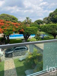 YAUTEPEC CASA CON ALBERCA VENTA