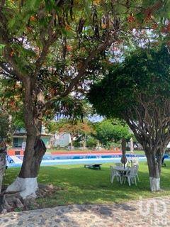 YAUTEPEC CASA CON ALBERCA VENTA