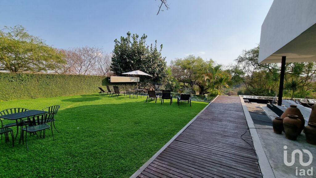 Casa Xochi: VENTA, arquitectura de autor en el Club de Golf Santa Fe, Morelos