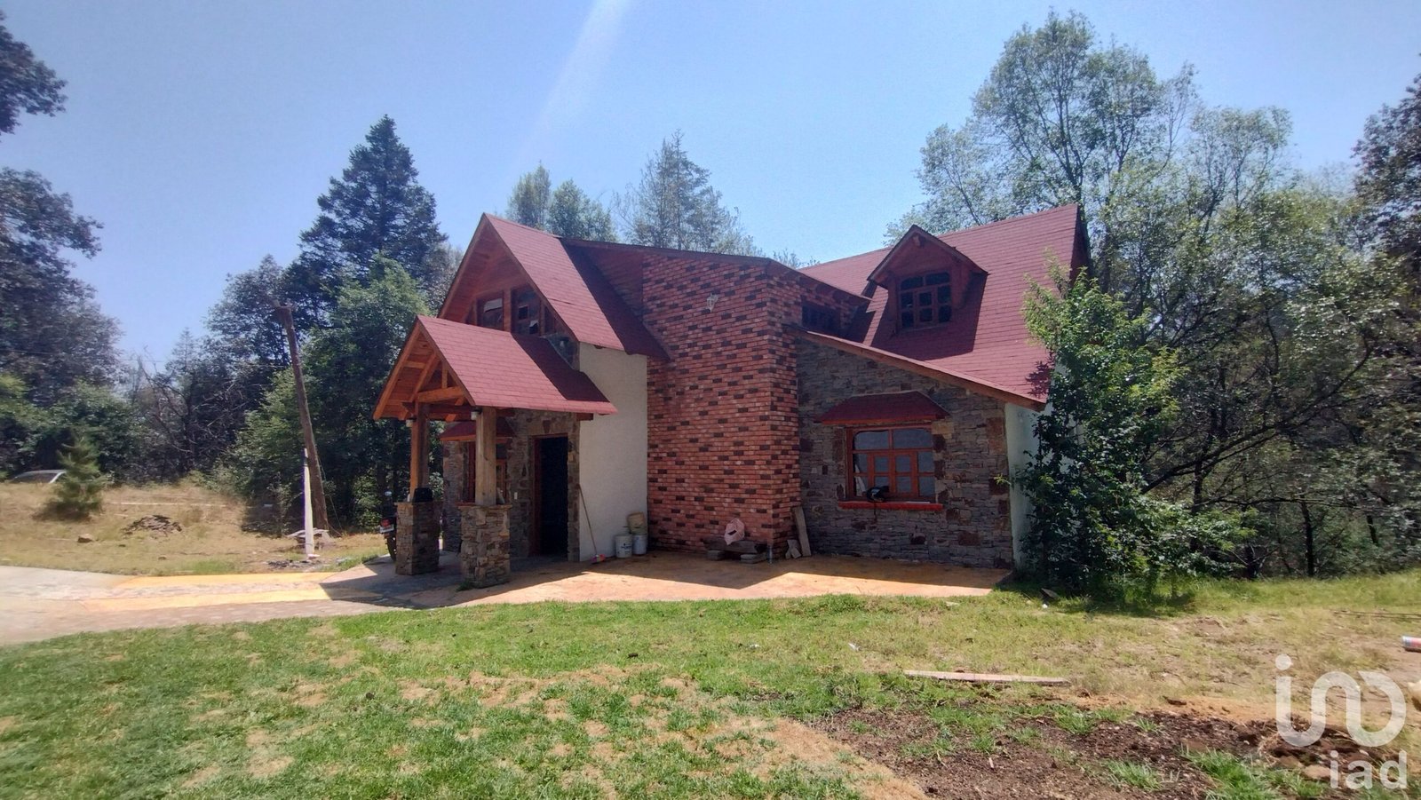 CABAÑA EN VENTA EN EL BOSQUE,PUEBLO MAGICO MINERAL DEL CHICO HIDALGO
