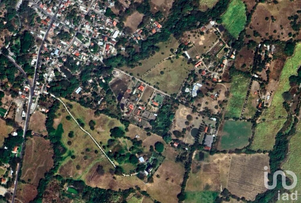 SE VENDE TERRENO EN OCOTILLO, COLIMA, MEXICO