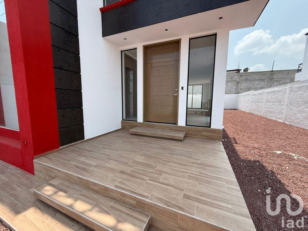 Moderna Casa en Venta en Solares Banthi, San Juan del Rio, Queretaro
