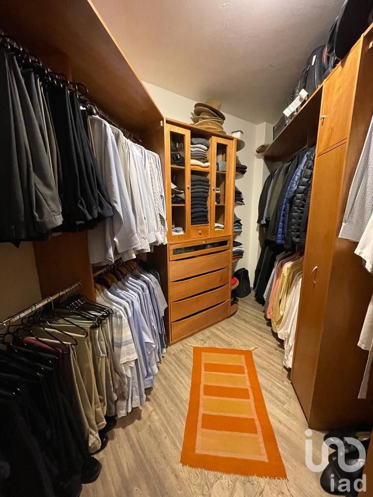 Departamento en venta en Av. Club de Golf Lomas, Lomas Country, Huixquilucan, Estado de México