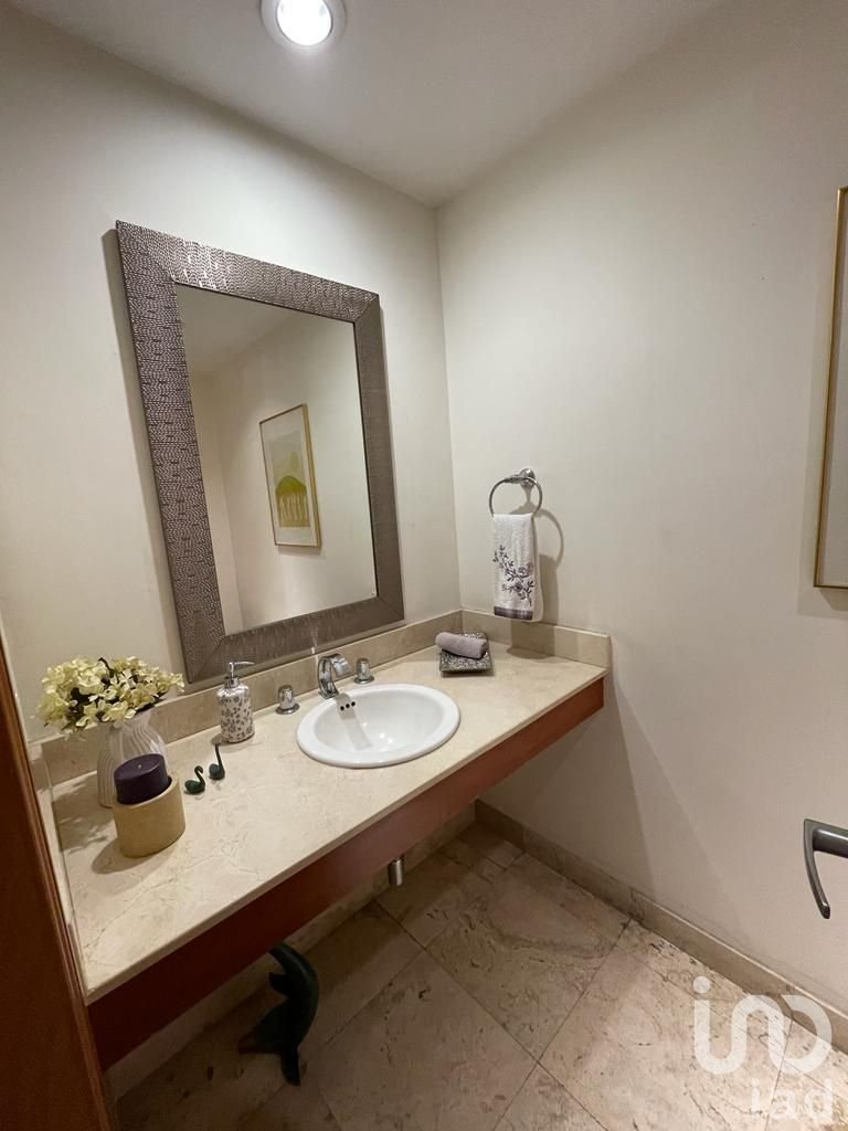 Departamento en venta en Av. Club de Golf Lomas, Lomas Country, Huixquilucan, Estado de México