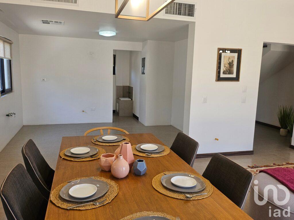 Se vende Casa Nueva 1 min de Plaza Benza. Cerca de puente Zaragoza