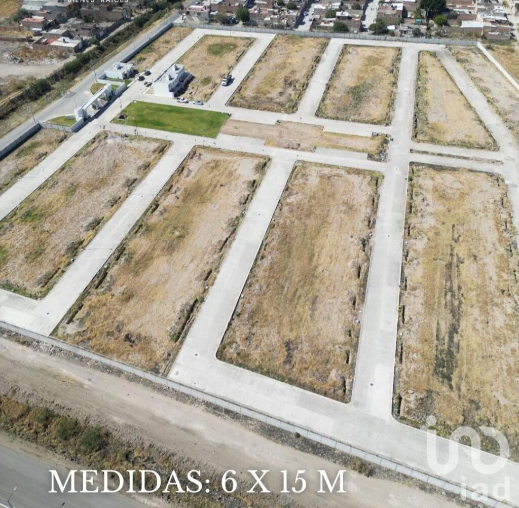 Terreno en venta en Celaya "Palmas residencial" por la zona Industrial, cerca de Gamesa, sabritas