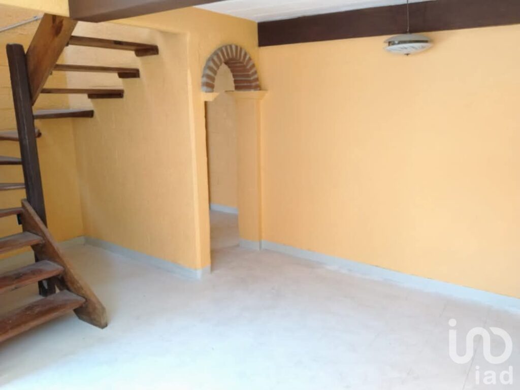 SE VENDE CASA EN FRACC PEDREGAL DE LAS FUENTES, JIUTEPEC MORELOS (PAGO CONTADO)