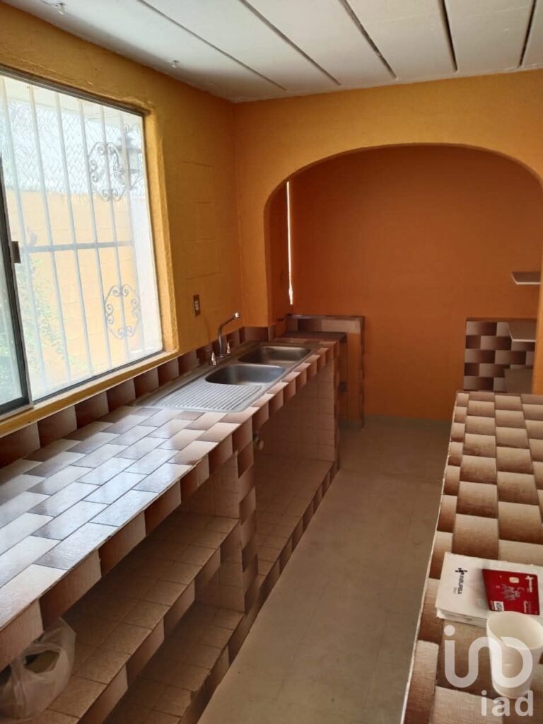 SE VENDE CASA EN FRACC PEDREGAL DE LAS FUENTES, JIUTEPEC MORELOS (PAGO CONTADO)