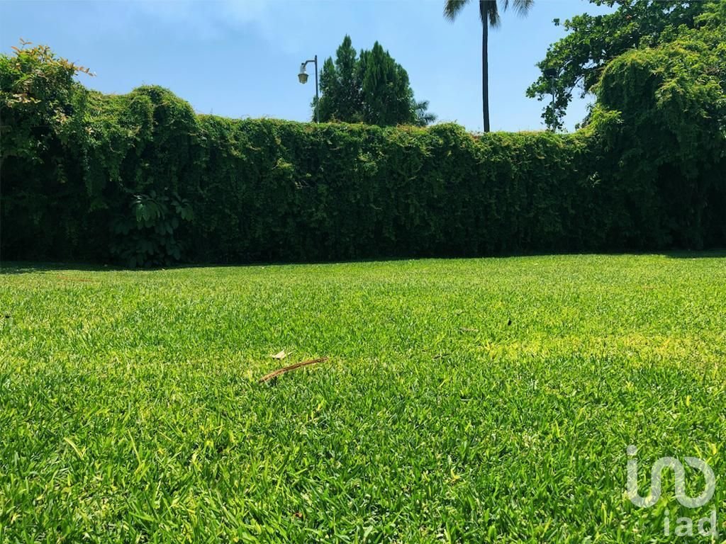 CASA VACACIONAL EN TEQUESQUITENGO MORELOS