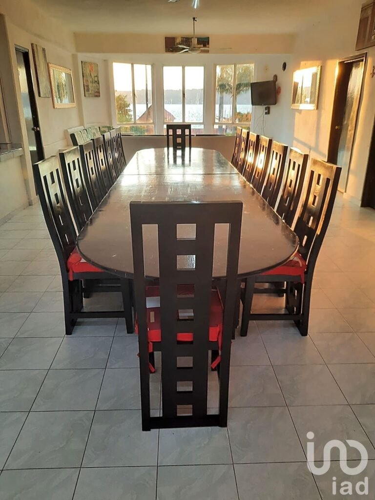 CASA VACACIONAL EN TEQUESQUITENGO MORELOS