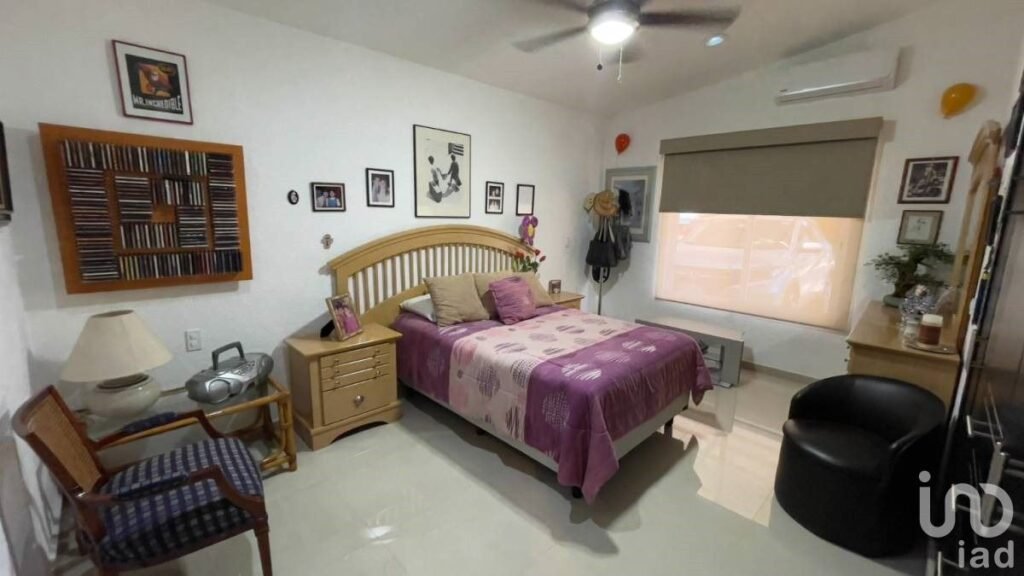 VENTA CASA UNIVEL, MAGNÍFICA, LOMAS DE COCOYOC