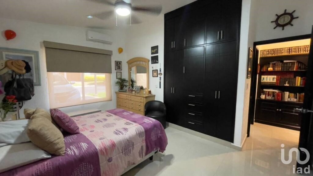 VENTA CASA UNIVEL, MAGNÍFICA, LOMAS DE COCOYOC