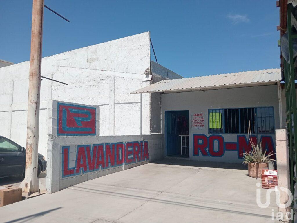 VENTA LOCAL COMERCIAL SOBRE BOULEVARD FORJADORES