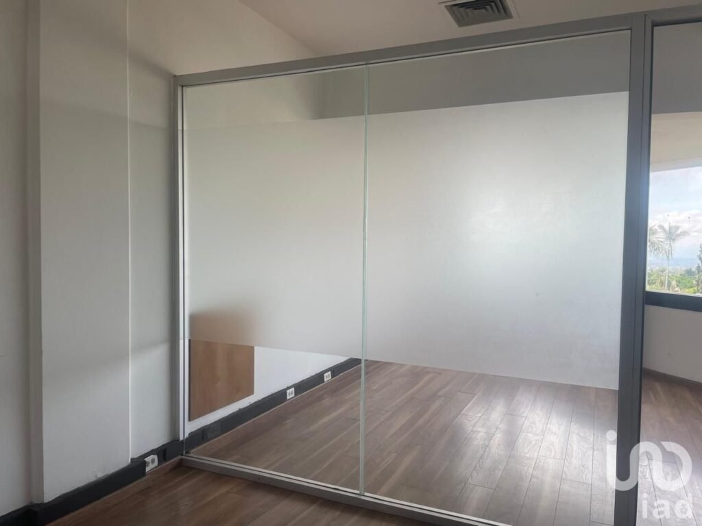 EN VENTA PLAZA COMERCIAL EN SAN DIEGO , ZONA DORADA , CUERNAVACA MORELOS