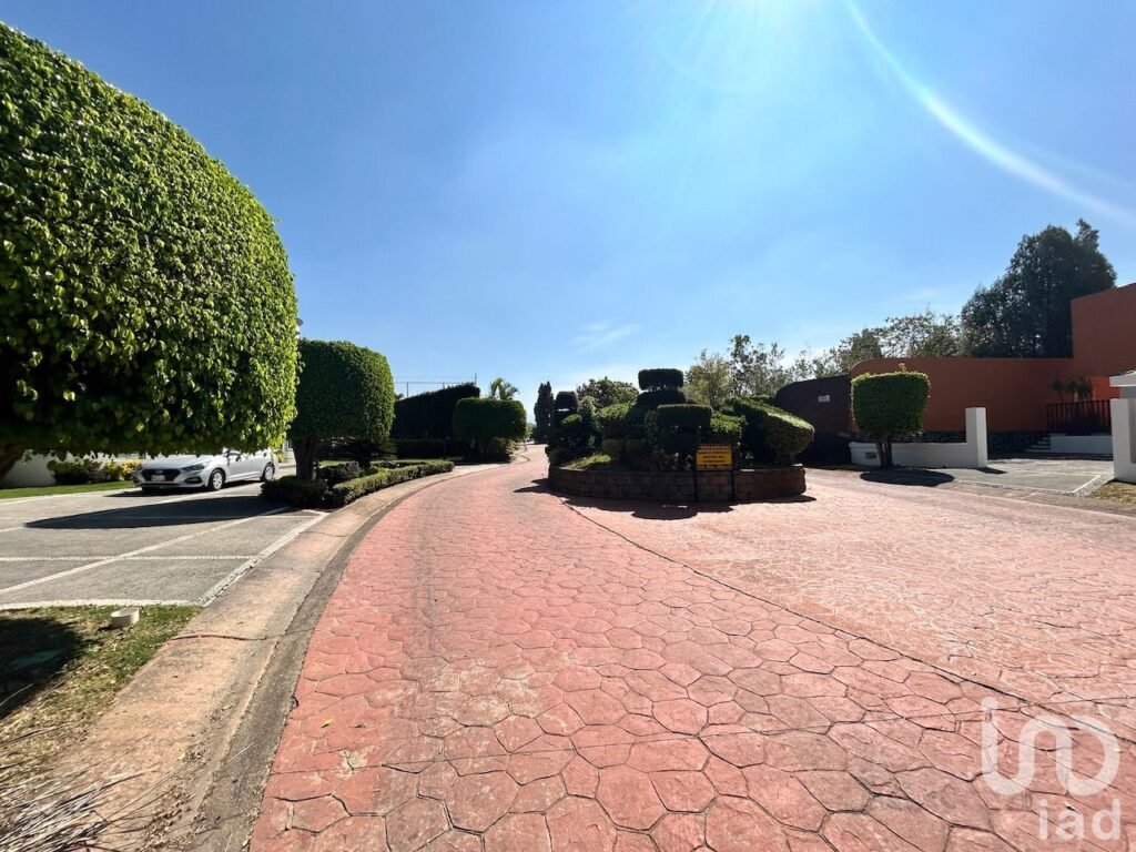 Terreno residencial en venta, en fraccionamiento al norte de Cuernavaca
