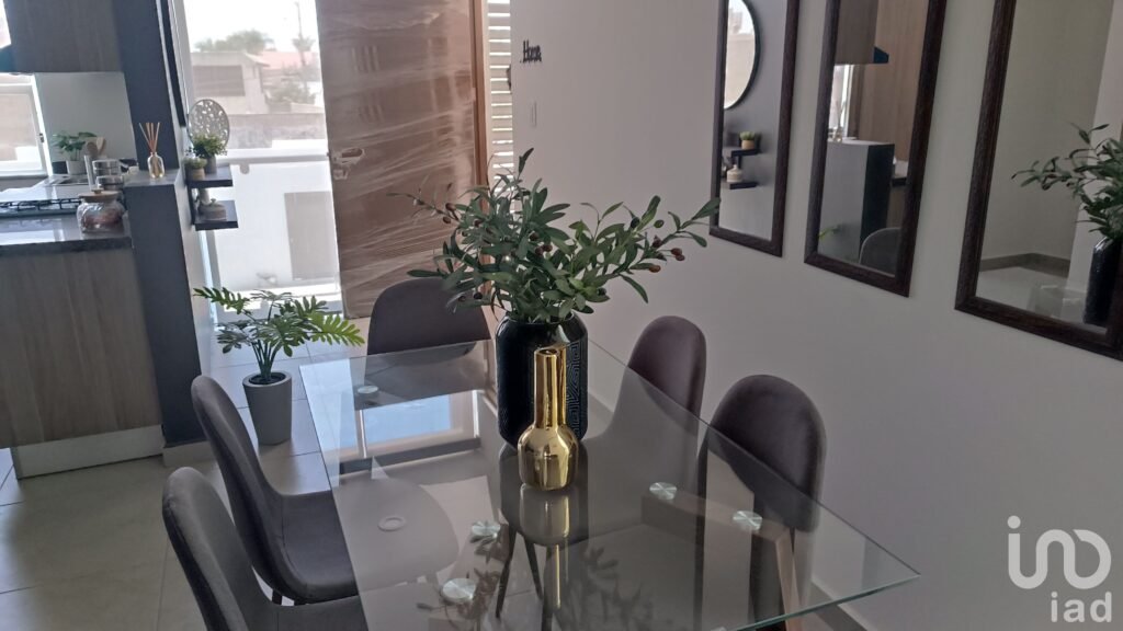 Departamento en venta en Celaya, en el cantar,equipado. 2 hab cerca de la central de abastos