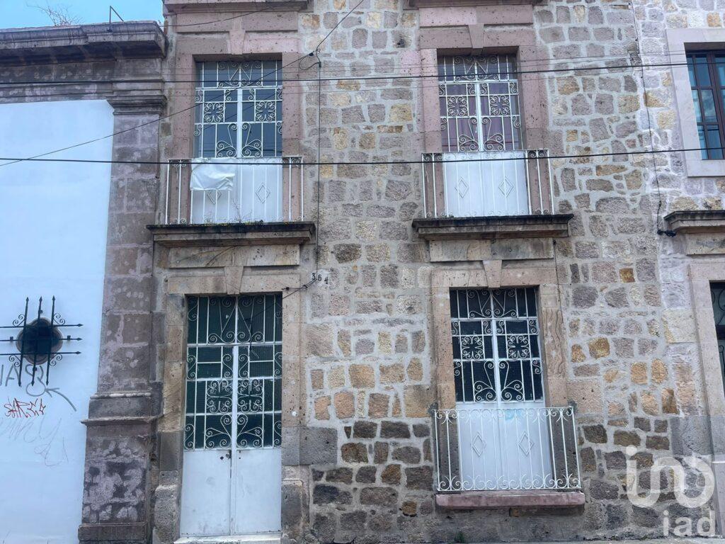 CASA EN VENTA EN E LCENTRO HISTORICO DE MORELIA