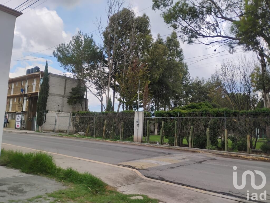 LOTE EN VENTA A UN COSTADO DE UPP A 30 MINUTOS DE PACHUCA