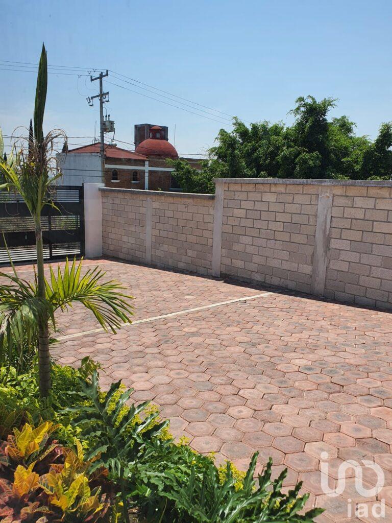 Casa nueva vacacional en Oaxtepec fraccionamiento Jacarandas con alberca y 3 recamaras