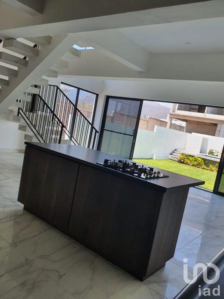 Casa nueva vacacional en Oaxtepec fraccionamiento Jacarandas con alberca y 3 recamaras