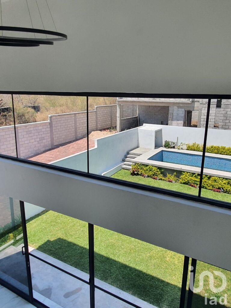 Casa nueva vacacional en Oaxtepec fraccionamiento Jacarandas con alberca y 3 recamaras