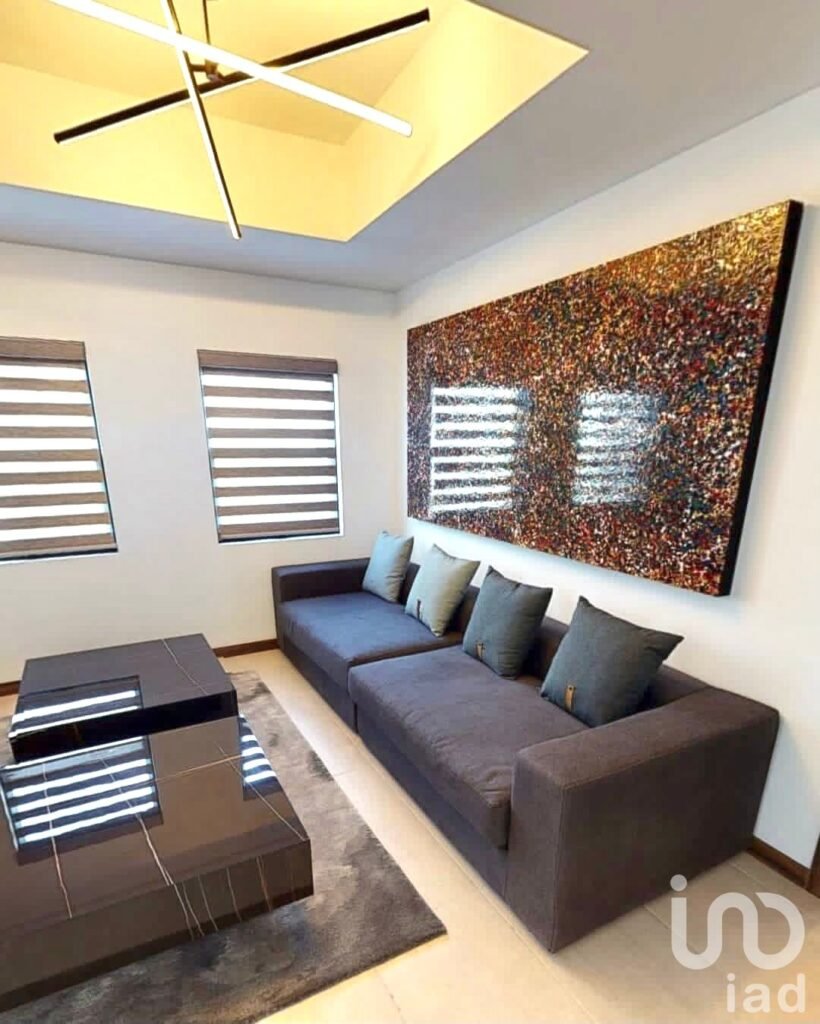 Casa nueva modelo Girona en Rinconadas Del Valle Residencial con acabados de primera