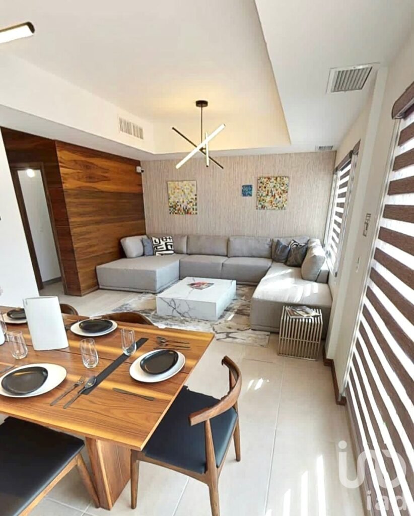 Casa nueva modelo Girona en Rinconadas Del Valle Residencial con acabados de primera