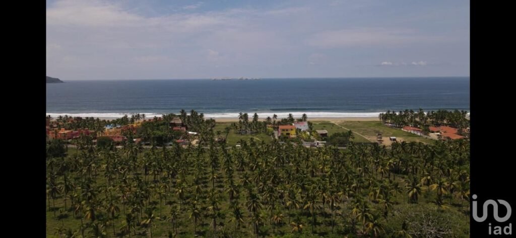 Terrenos comerciales y residenciales en Zihuatanejo