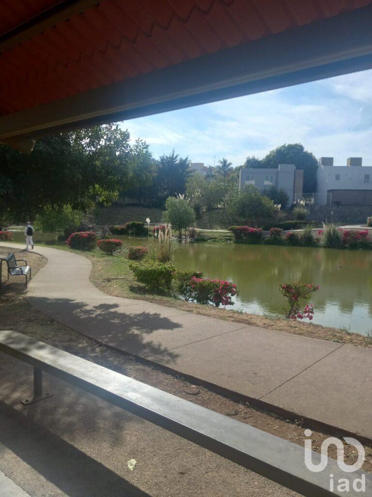 SE VENDE CASA EN PREVENTA EN 3 MARIAS CAÑADAS DEL BOSQUE