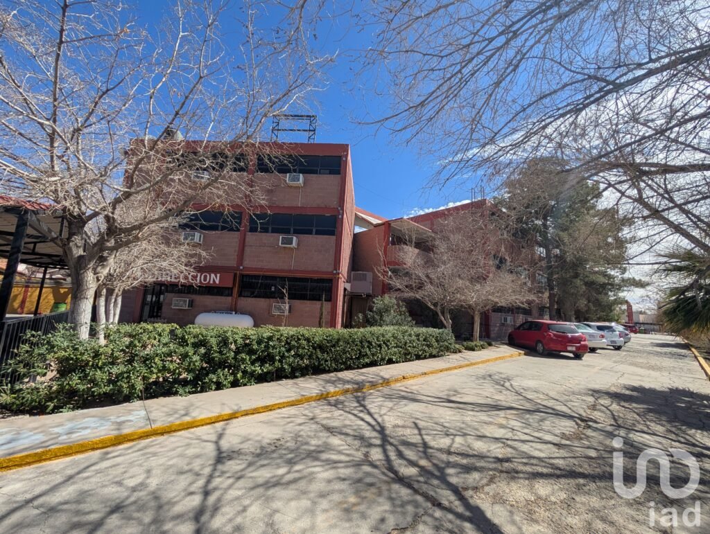 CENTRO EDUCATIVO DE 4 EDIFICIOS Y 22 AULAS EN CD. JUAREZ PARA INVERSIONISTA